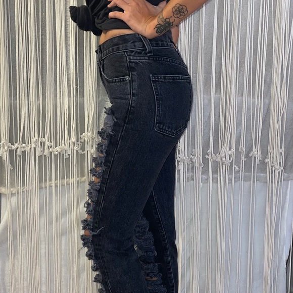 Carmar Black Ripped Jeans - Picture 3 of 4